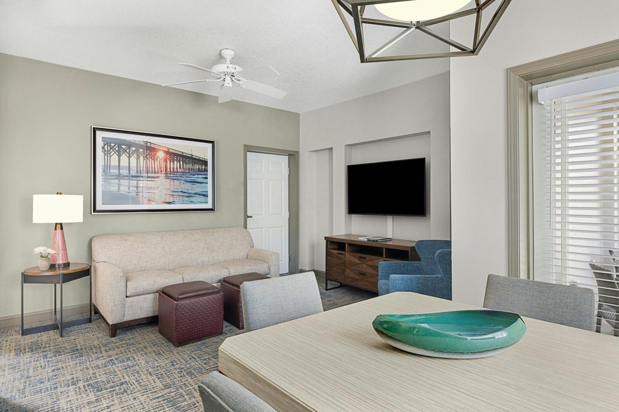 מירטל ביץ' Sheraton Broadway Resort Villas מראה חיצוני תמונה